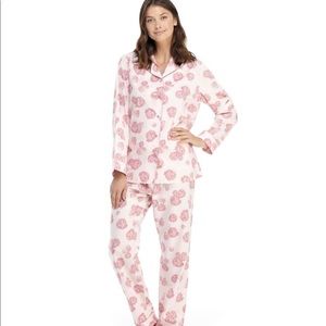 Gal meets glam Rose pajama set. NWT. Sz Small